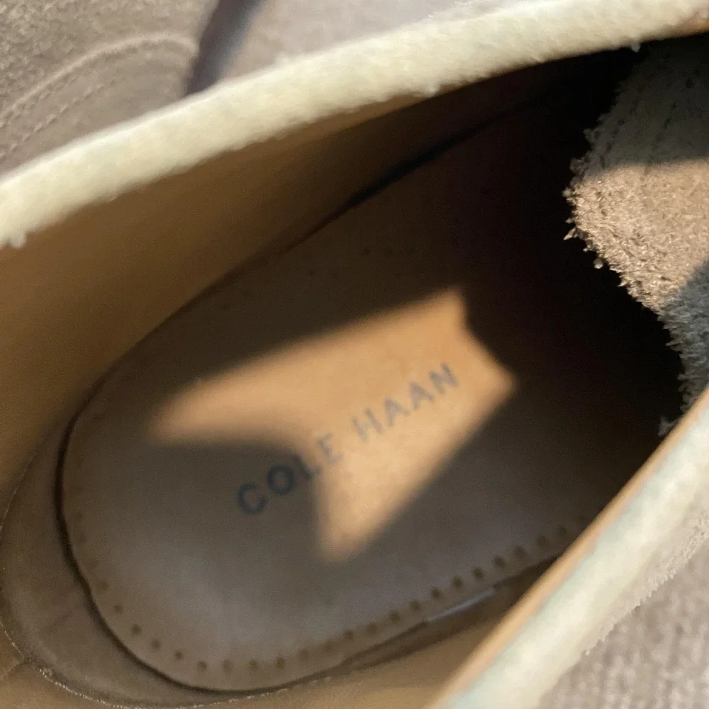 Cole Haan Boots Mens Size 11.5M Beige Suede Chukka Ankle Lace Up Casual C23872‎